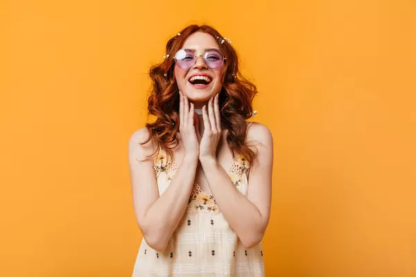 Что такое вебкам? Что нужно знать для работы веб моделью?